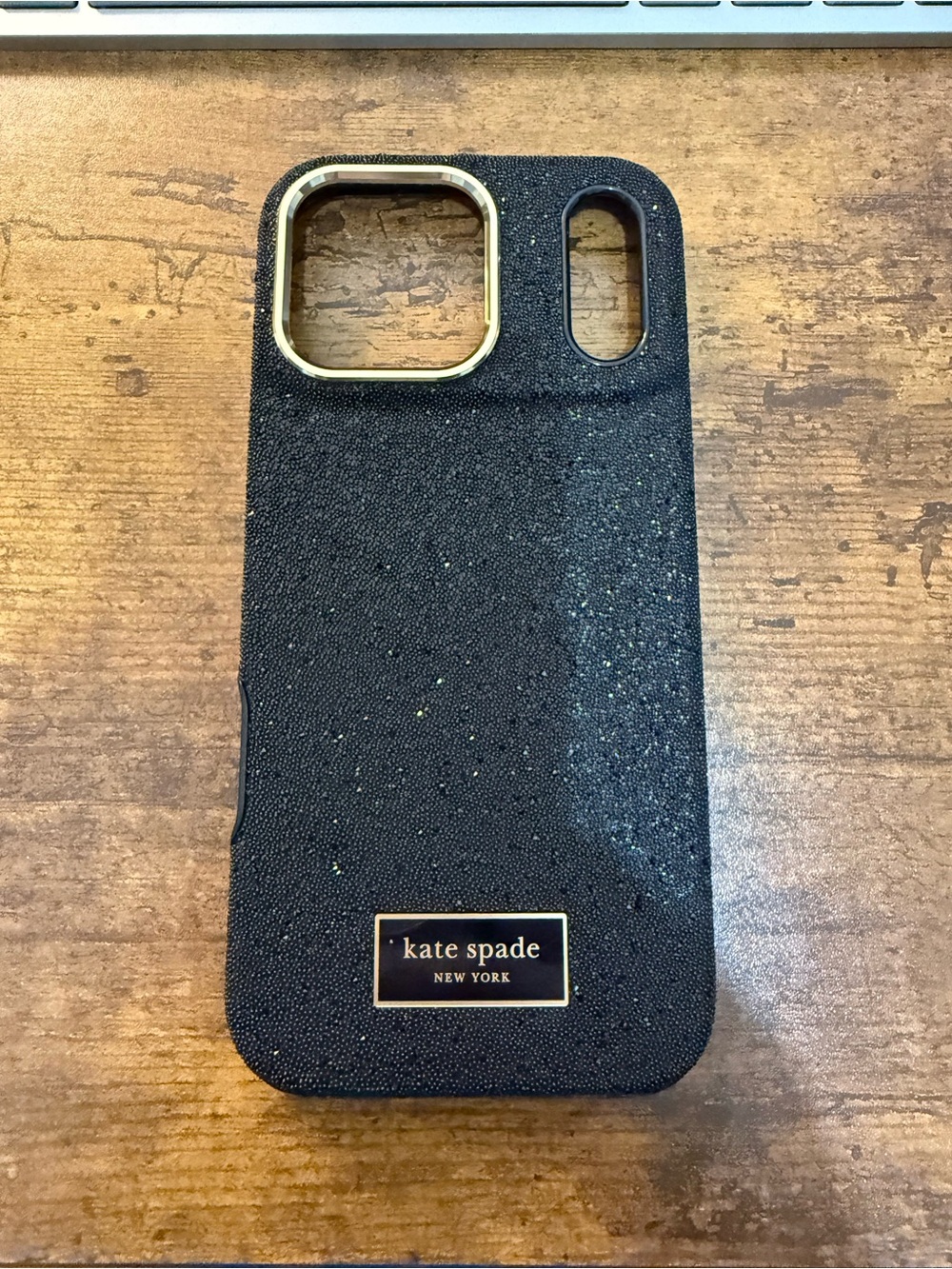 Kate Spade New York Apple iPhone 17/18 Pro Max MagSafe Crystal Pave Case
